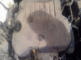 2014 TOYOTA HIGHLANDER WHITE LE 3.5L AT AWD.  Z24869